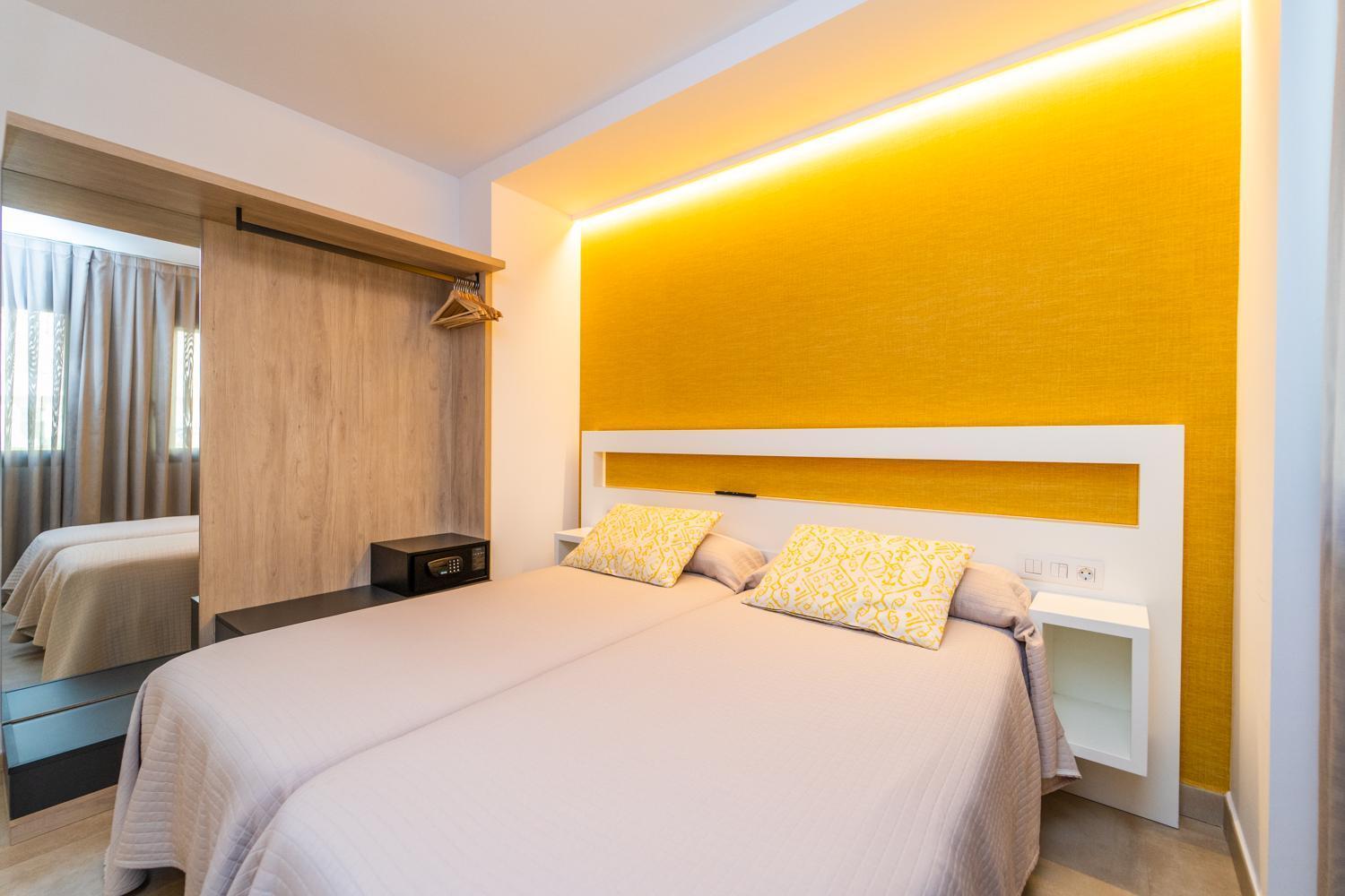 Vistamar Colors Boutique Luxury Apartments By Dlv Ла-Віла-Джойоза Екстер'єр фото